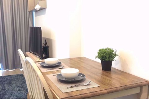 Condominio de 1 dormitorio en Bang Rak, Bangkok, Tailandia № 76917 - foto 8