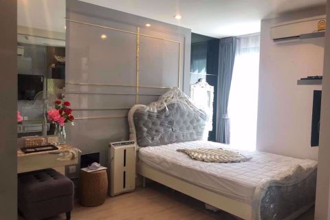 Eigentumswohnung in Bang Rak, Bangkok, Thailand, 1 Schlafzimmer  № 76914