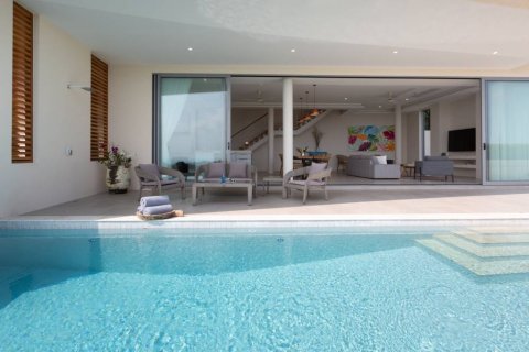 Chalet de 3 dormitorios en Surat Thani, Tailandia № 124696 - foto 4