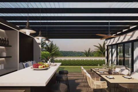 Chalet de 5 dormitorios en Pattaya, Tailandia № 132697 - foto 8