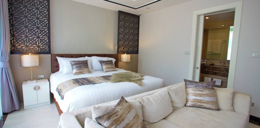 Studio in the Condo in Phuket, Thailand in Ocean Surin № 101245