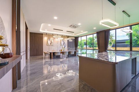 Casa de 6 dormitorios en Pattaya, Tailandia № 78857 - foto 10