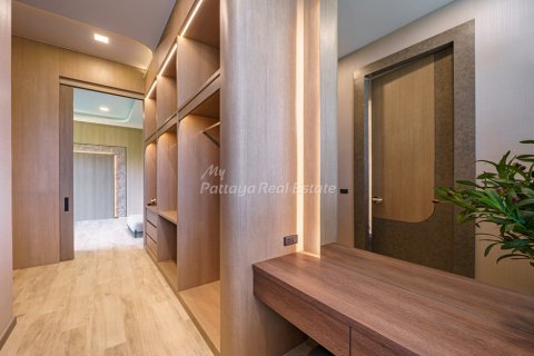 Casa de 6 dormitorios en Pattaya, Tailandia № 78857 - foto 30