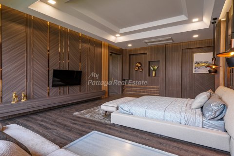 Casa de 6 dormitorios en Pattaya, Tailandia № 78856 - foto 24