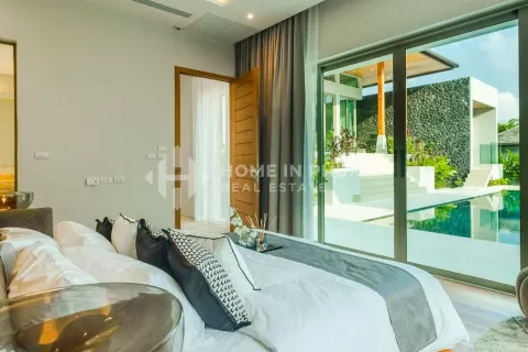Casa de 4 dormitorios en Phuket, Tailandia № 131353 - foto 12