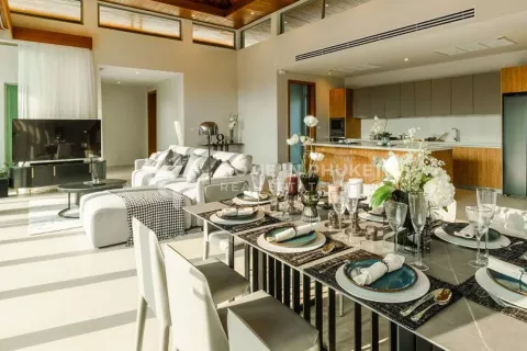 Casa de 4 dormitorios en Phuket, Tailandia № 131353 - foto 8