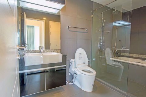 Condominio de 1 dormitorio en Khlong Toei, Bangkok, Tailandia № 76273 - foto 12