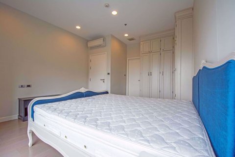 Condominio de 1 dormitorio en Khlong Toei, Bangkok, Tailandia № 76273 - foto 9
