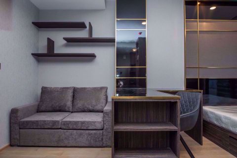 Estudio en el condominio en Bang Rak, Bangkok, Tailandia № 77152 - foto 5