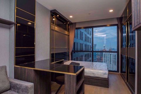 Estudio en el condominio en Bang Rak, Bangkok, Tailandia № 77152 - foto 2