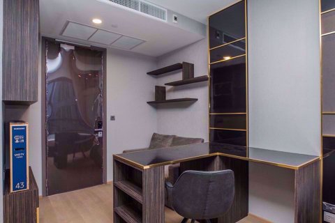 Estudio en el condominio en Bang Rak, Bangkok, Tailandia № 77152 - foto 6