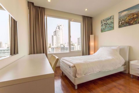 Condo à Watthana, Bangkok, Thaïlande, 2 chambres № 77153 - photo 6