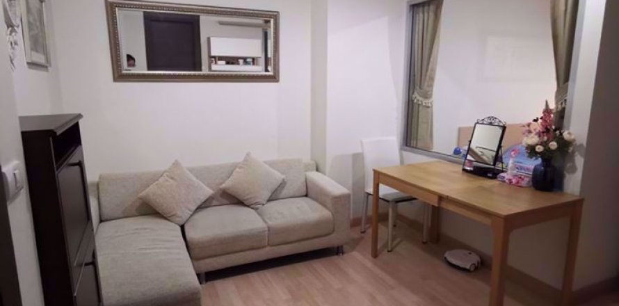 Condo à Bangkok, Thaïlande, 1 chambre à Rhythm Ratchada  № 78087