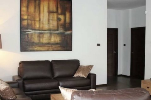 Chalet de 3 dormitorios en Hua Hin, Tailandia № 144599 - foto 3