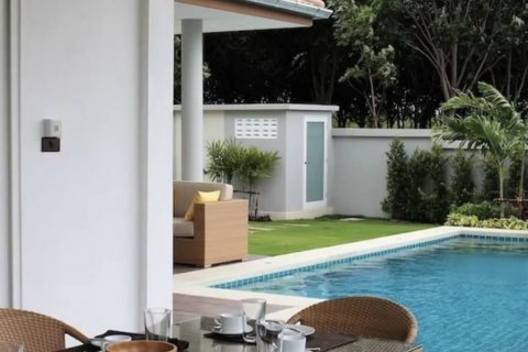 Chalet de 3 dormitorios en Hua Hin, Tailandia № 144599