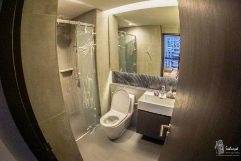 Condominio de 1 dormitorio en Khlong Toei, Bangkok, Tailandia № 144596 - foto 5
