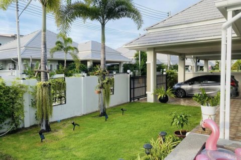 Chalet de 3 dormitorios en Hua Hin, Tailandia № 144600 - foto 6
