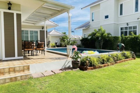 Chalet de 3 dormitorios en Hua Hin, Tailandia № 144600 - foto 4