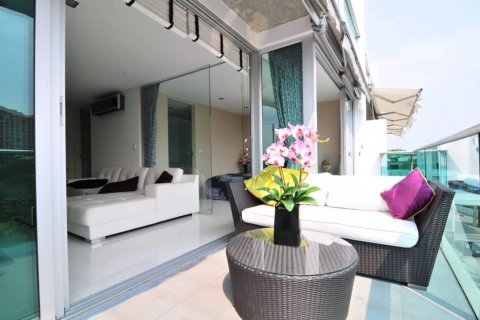Apartment in Pattaya, Thailand 2 bedrooms № 118951 - photo 7