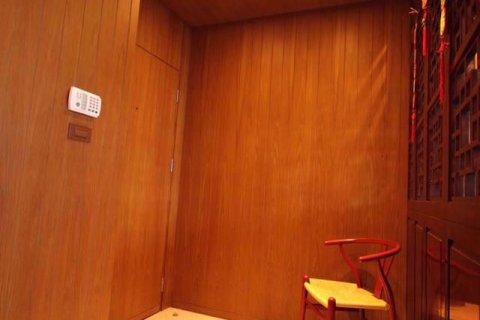 Duplex in Khlong Toei, Bangkok, Thailand 3 bedrooms № 77060 - photo 17