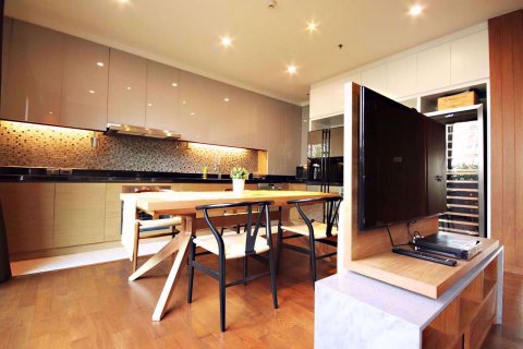 Duplex in Khlong Toei, Bangkok, Thailand 3 bedrooms № 77060 - photo 6