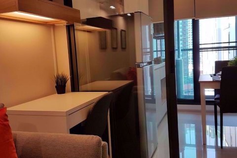 Sobre plano Life Sukhumvit 48 en Bangkok, Tailandia № 34263 - foto 2