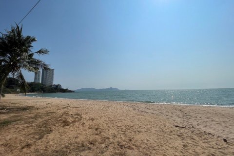 Condominio de 1 dormitorio en Chon Buri, Tailandia № 100017 - foto 12
