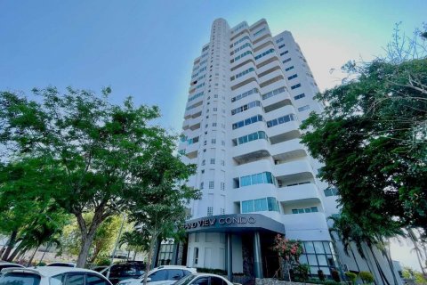 Condominio de 1 dormitorio en Chon Buri, Tailandia № 100017 - foto 3