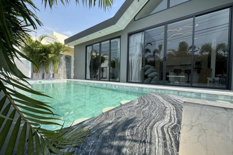 Haus in Pattaya, Thailand 4 Schlafzimmer № 100012 - Foto 5