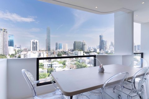 Condominio de 3 dormitorios en Watthana, Bangkok, Tailandia № 82458 - foto 12