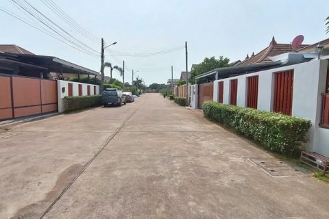 Casa de 3 dormitorios en Pattaya, Tailandia № 116660 - foto 9