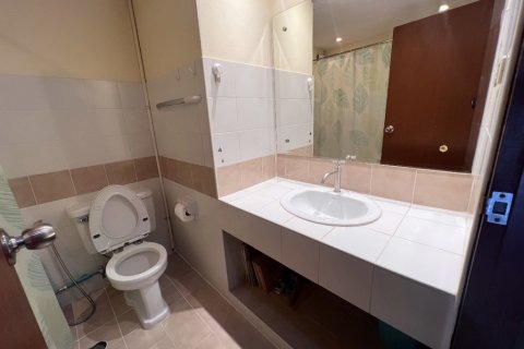 Appartement sur Jomtien Beach, Pattaya, Thaïlande 2 chambres № 118953 - photo 15