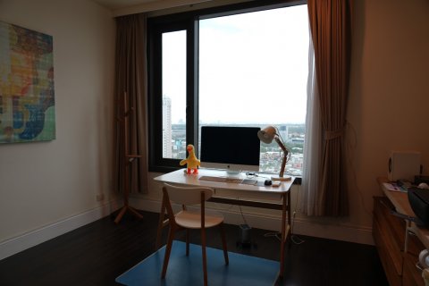 Condominio de 3 dormitorios en Bangkok, Tailandia № 143210 - foto 16