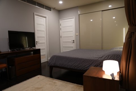 Condominio de 3 dormitorios en Bangkok, Tailandia № 143210 - foto 11