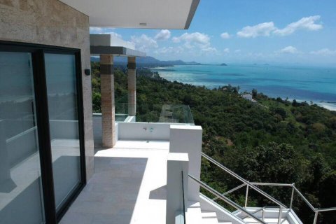 Dúplex de 4 dormitorios en Surat Thani, Tailandia № 119853 - foto 4