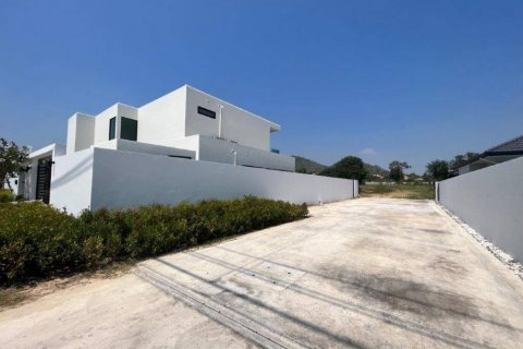 Chalet de 4 dormitorios en Hua Hin, Tailandia № 119851 - foto 7