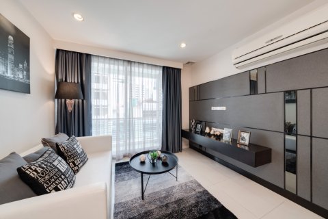 Eigentumswohnung in Bang Rak, Bangkok, Thailand, 2 Schlafzimmer  № 80331