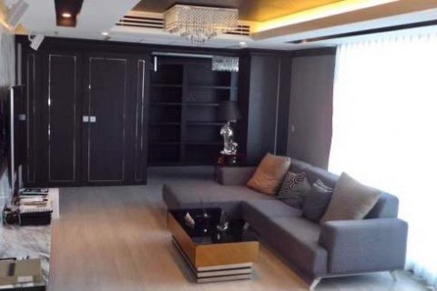 Condominio de 3 dormitorios en Watthana, Bangkok, Tailandia № 80326 - foto 2
