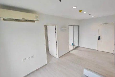Кондоминиум с 2 спальнями в Чом Тхонге, Бангкок, Таиланд № 80329 - фото 2