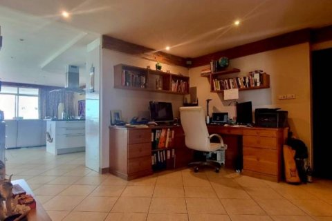Condominio de 3 dormitorios en Pattaya, Tailandia № 132966 - foto 8