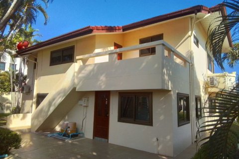 Casa de 4 dormitorios en Hua Hin, Tailandia № 83612 - foto 5