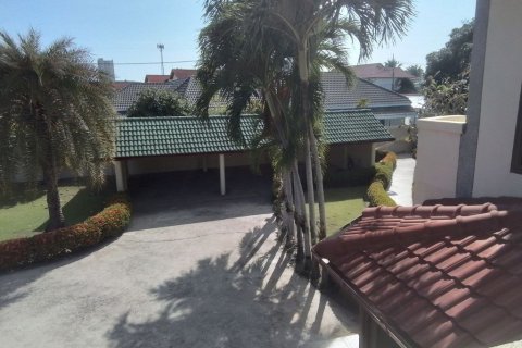 Casa de 4 dormitorios en Hua Hin, Tailandia № 83612 - foto 18