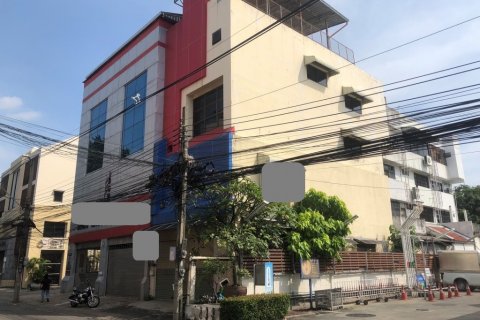 Reihenhaus in Bangkok, Thailand 5 Schlafzimmer № 82849