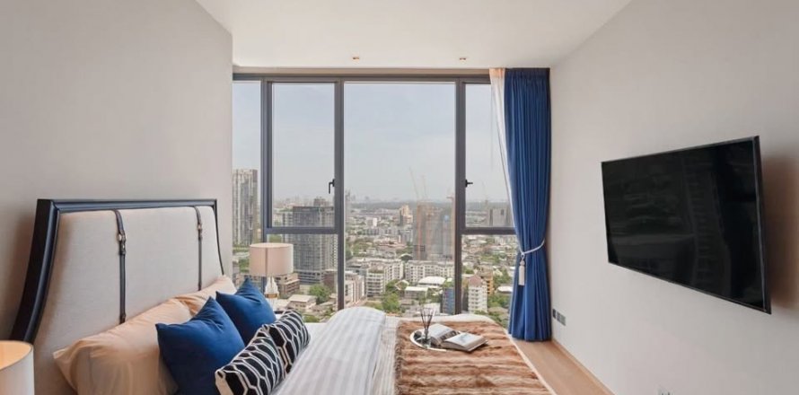 Condominio de 2 dormitorios en Khlong Toei, Bangkok, Tailandia № 124029