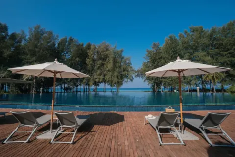 Chalet de 4 dormitorios en Phuket, Tailandia № 107174 - foto 15