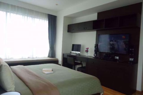 Off-plan The Emporio Place in Bangkok, Thailand № 36631 - photo 6