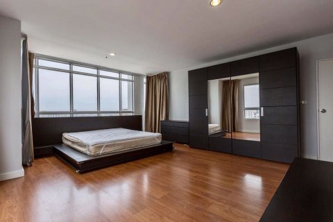 Off-Plan Condo One X Sukhumvit 26 in Bangkok, Thailand № 28711 - Foto 30