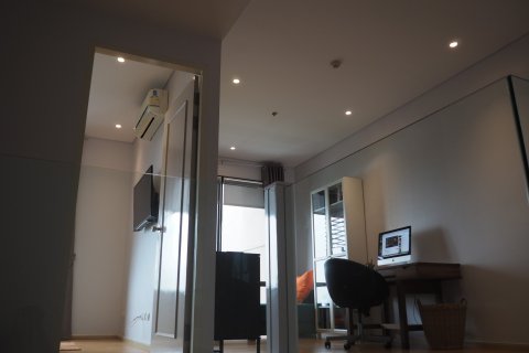 Condominio de 1 dormitorio en Bangkok, Tailandia № 143971 - foto 9