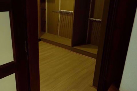 Condo à Suan Luang, Bangkok, Thaïlande, 4 chambres  № 76625 - photo 10