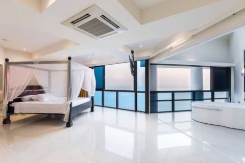 Condominio de 3 dormitorios en Pattaya, Tailandia № 99599 - foto 14